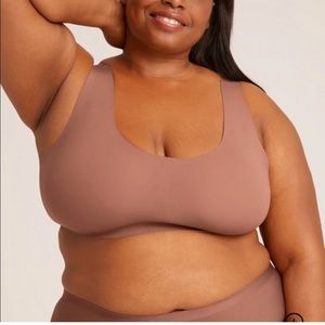 Knix: LuxeLift Pullover Bra (Nude 4, Medium +) 34E, 34F, 34G